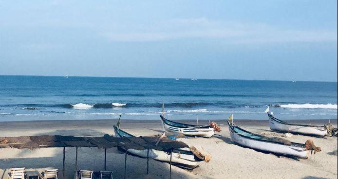 Madrid Home 2 Min Walk To Beach Arambol Luaran gambar